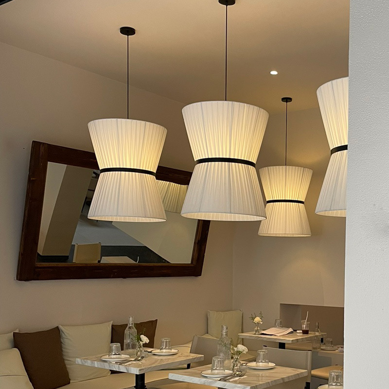 Interior Design Years - Luminaire suspendu LED en tissu minimaliste